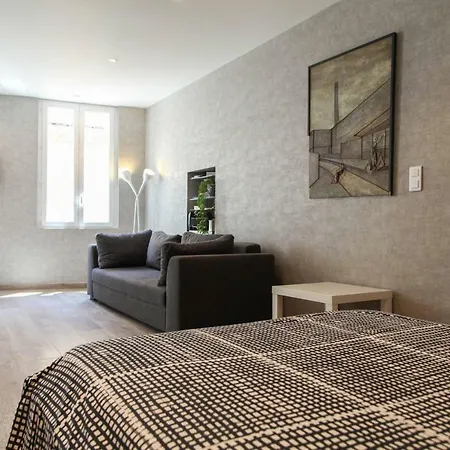 Loft At The Heart Of Old Town Apartment